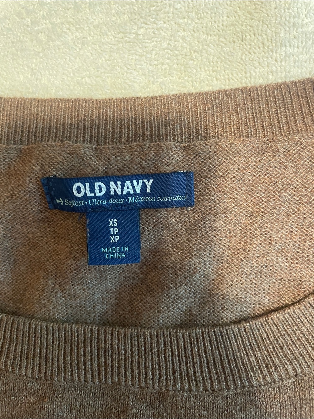 Old Navy fox sweater women’s xs - Picture 2 of 2